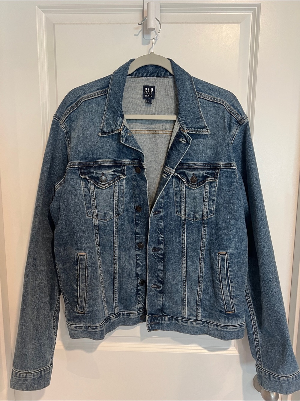 GAP Men's Large Blue Denim Jacket